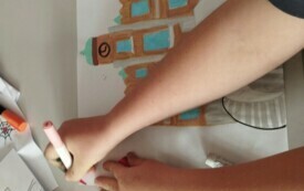 Na zdjeciu prace uczni&oacute;w.