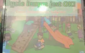 Na zdjęciu ekran z napiem.