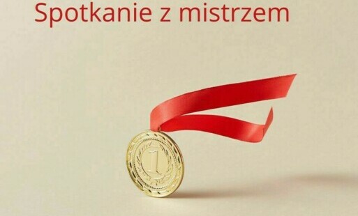 Na zdjęciu medal